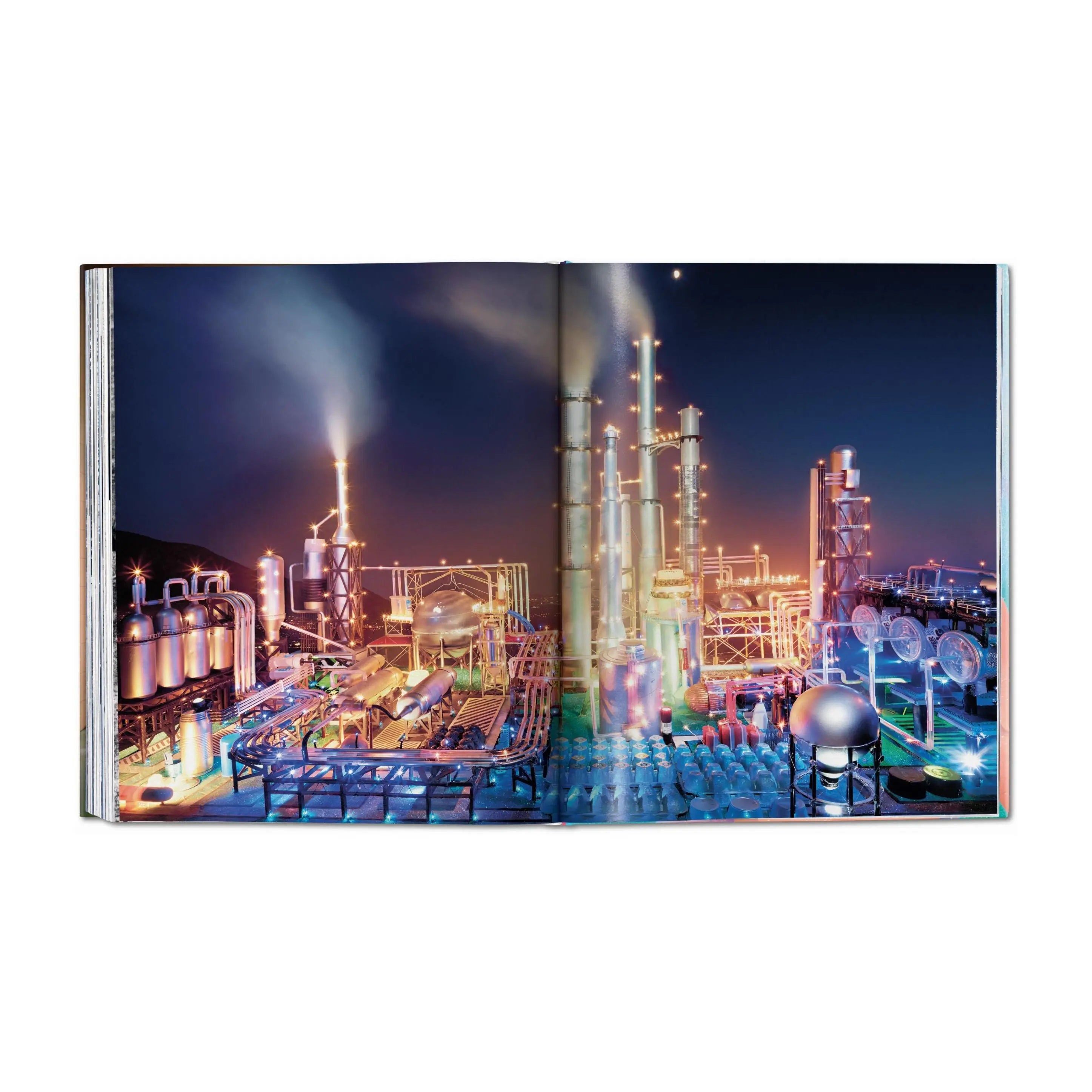 David Lachapelle. Lost + Found – Plastic Books